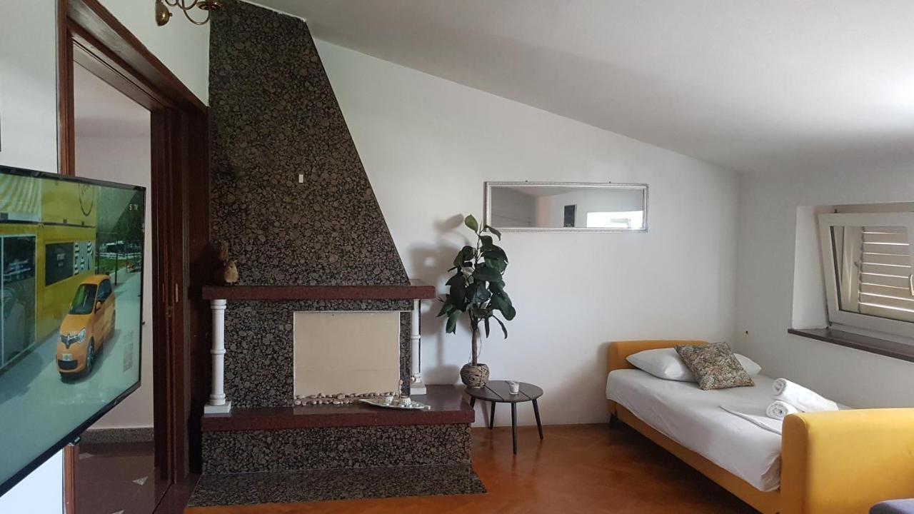 Barun Apartments Kaštela エクステリア 写真